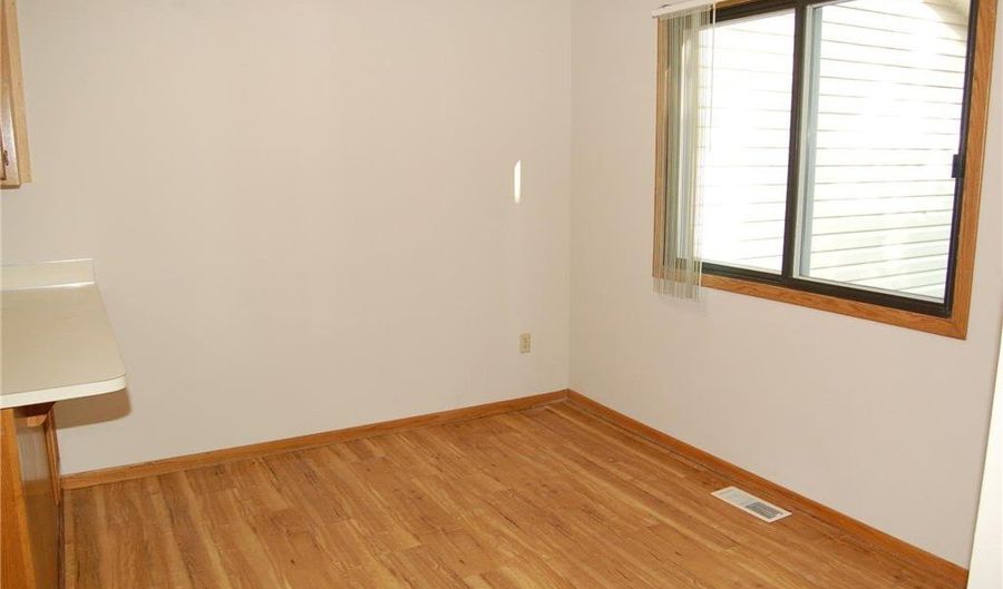 1410 Cleveland St, Anoka, MN 55303 - 3 Beds, 2 Bath