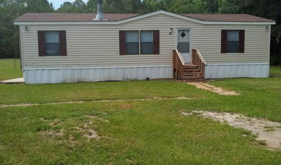38 Cleveland Dr, Beaufort, SC 29906 - 3 Beds, 2 Bath