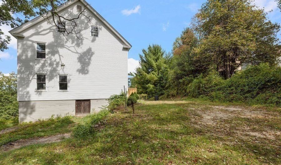 551 Chestnut St 1, Athol, MA 01331 - 3 Beds, 1 Bath