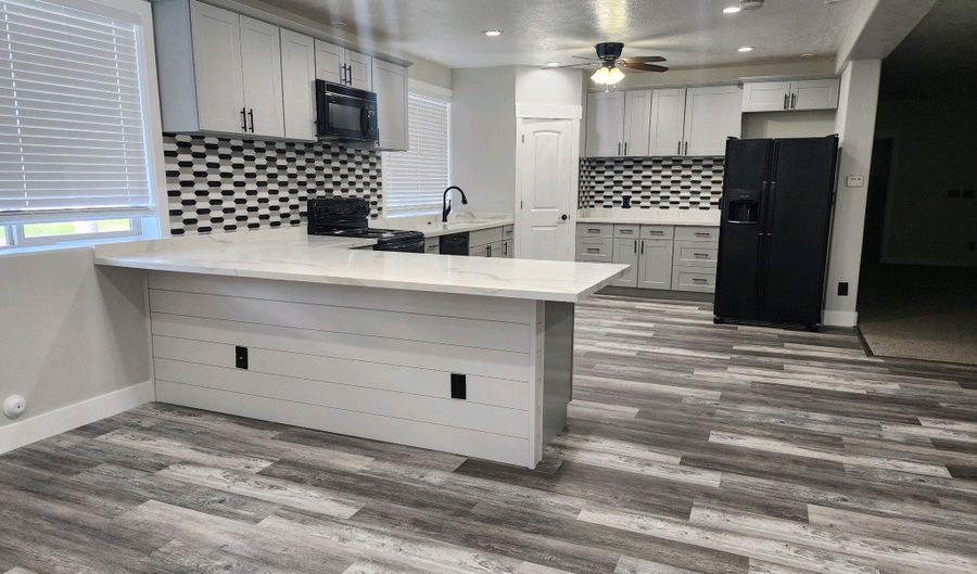 3702 W WASATCH Dr, Bluffdale, UT 84065 - 10 Beds, 8 Bath