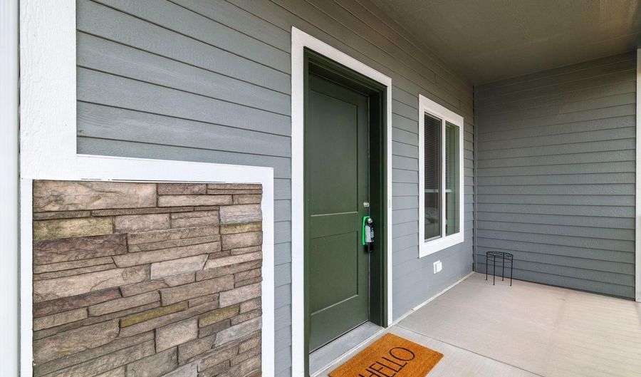 1700 RICHARD MARTIN Dr, Cheyenne, WY 82007 - 3 Beds, 2 Bath