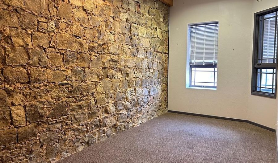 226 Pine St B, Abilene, TX 79601 - 0 Beds, 0 Bath