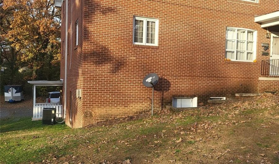 451 Montgomery Ave 5, Albemarle, NC 28001 - 3 Beds, 2 Bath