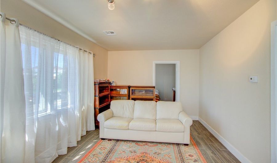 533 Date St, Boulder City, NV 89005 - 2 Beds, 1 Bath
