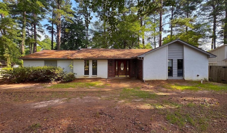 142 Dogwood Cir, Brandon, MS 39047 - 3 Beds, 2 Bath