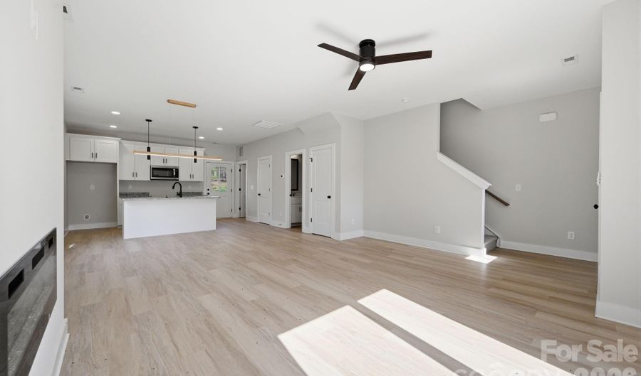 1431 Hilltop St, Albemarle, NC 28001 - 3 Beds, 3 Bath