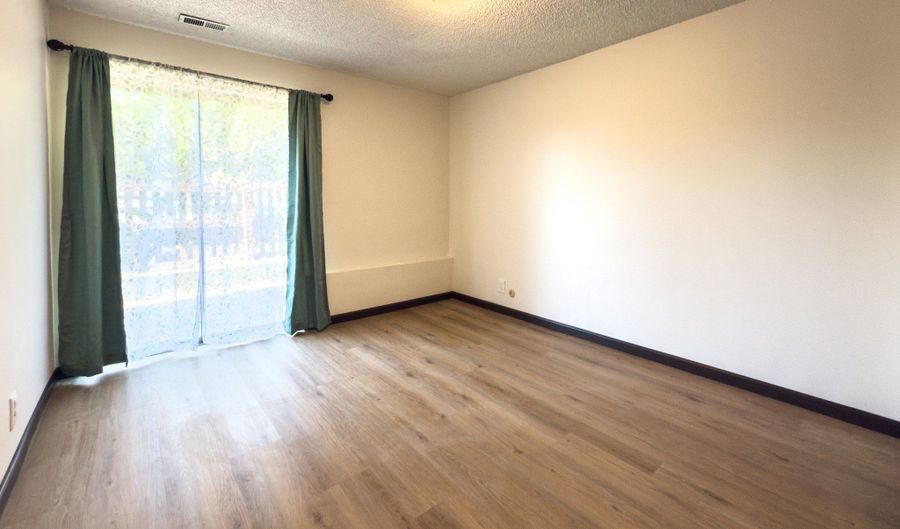 88 W 50 S C-3, Centerville, UT 84014 - 1 Beds, 1 Bath