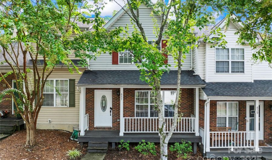 637 Mountainwater Dr, Charlotte, NC 28262 - 3 Beds, 4 Bath