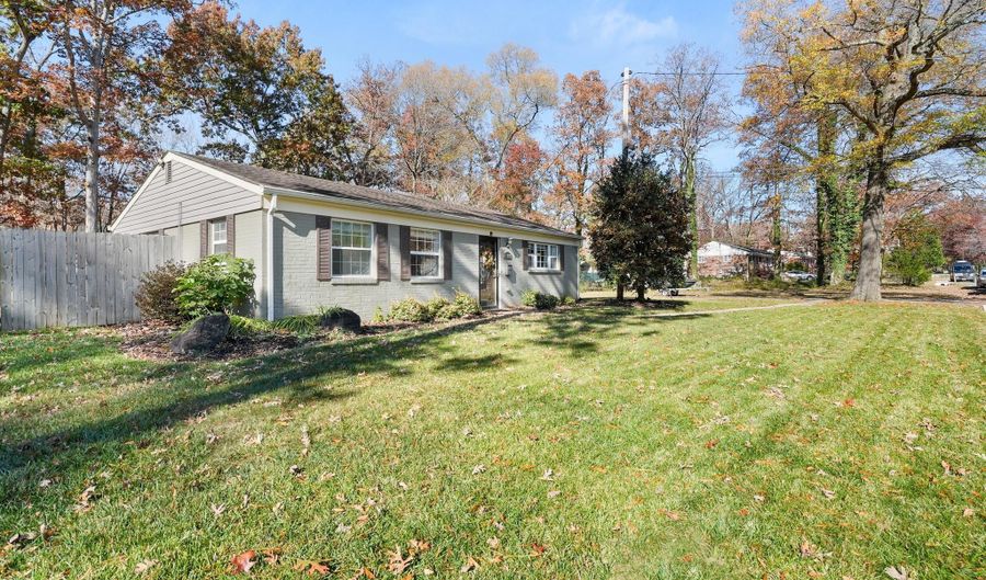 15709 MAPLE Dr, Accokeek, MD 20607 - 3 Beds, 2 Bath