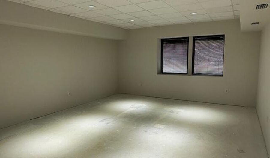 410 University Pkwy Ste 1300, Aiken, SC 29801 - 0 Beds, 1 Bath