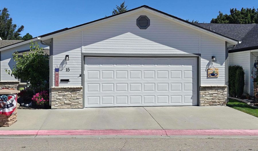 421 S Curtis Rd LOT 15, Boise, ID 83705 - 2 Beds, 2 Bath