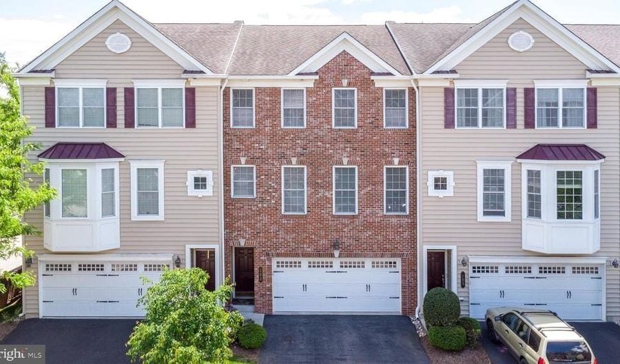 103 MARY AMBLER Way, Ambler, PA 19002 - 3 Beds, 4 Bath