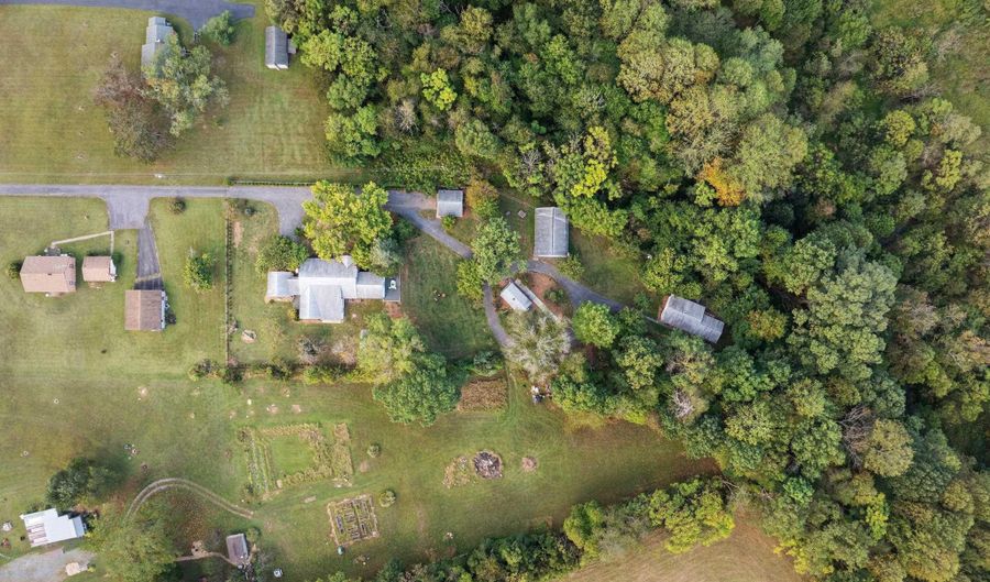 88 WINDHAVEN Ln, Afton, VA 22920 - 5 Beds, 4 Bath