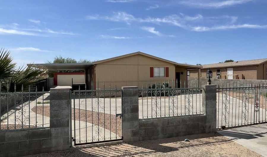 19105 W SUSAN Ave, Casa Grande, AZ 85122 - 3 Beds, 2 Bath