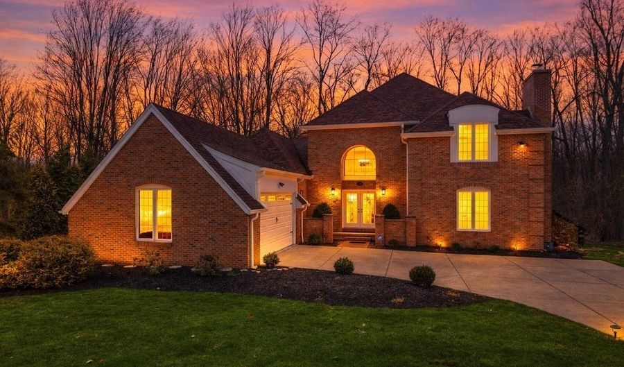 309 High Blf, Aurora, OH 44202 - 4 Beds, 4 Bath