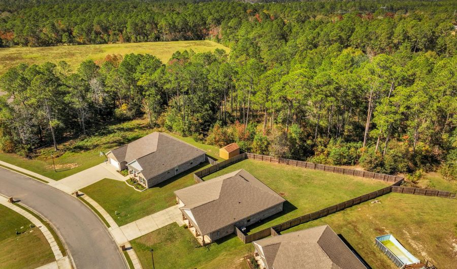 7134 Sonoma Dr, Biloxi, MS 39532 - 4 Beds, 2 Bath