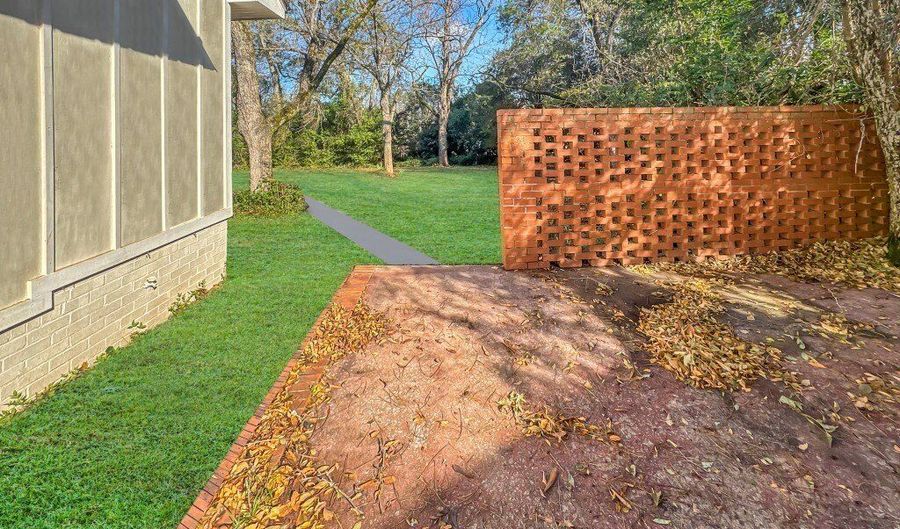 150 Georgia Ave, Barnesville, GA 30204 - 4 Beds, 3 Bath