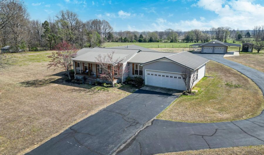593 Sunny Hill Rd, Alamo, TN 38001 - 4 Beds, 2 Bath