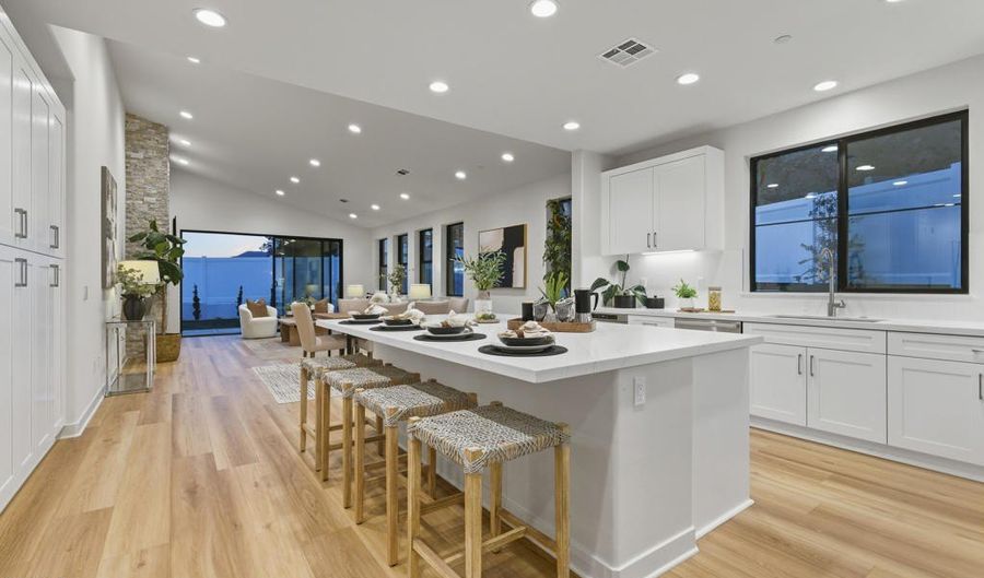306 E Las Flores Dr, Altadena, CA 91001 - 4 Beds, 4 Bath