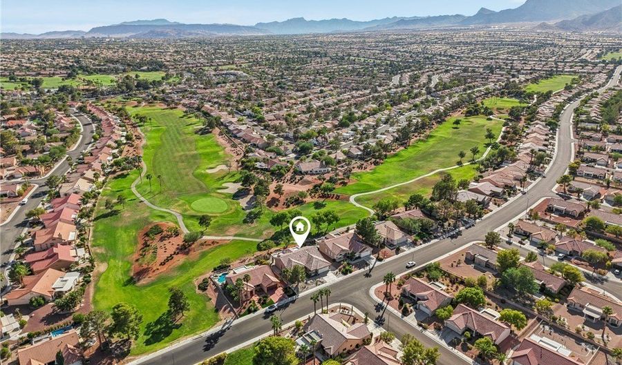 9105 Villa Ridge Dr, Las Vegas, NV 89134 - 3 Beds, 3 Bath