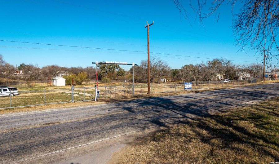5609 N Fm 3465, Adkins, TX 78101 - 0 Beds, 0 Bath
