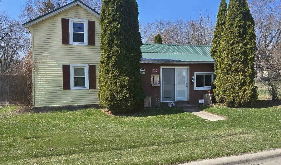 5416 S County Road D, Afton, WI 53501 - 2 Beds, 1 Bath