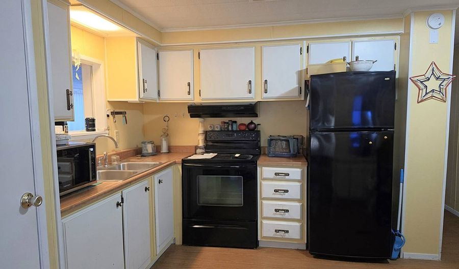 834 S Meridian Rd Lot 31, Apache Junction, AZ 85120 - 2 Beds, 1 Bath