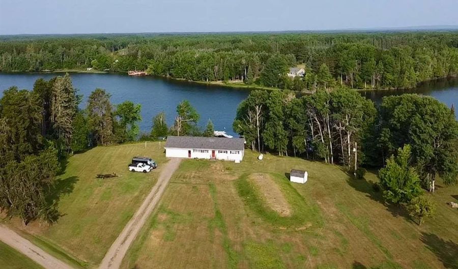 5484 Meadow Ln, Aurora, MN 55705 - 3 Beds, 2 Bath
