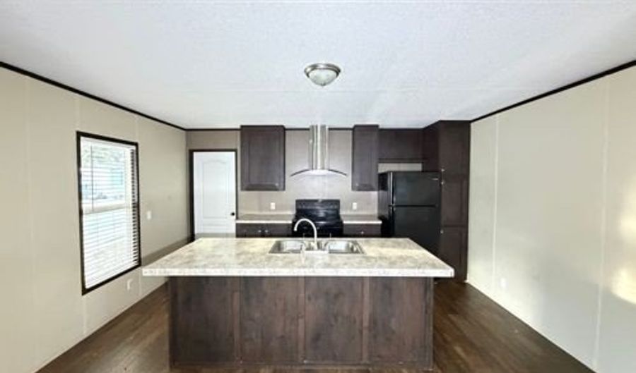 1600 ROSHARON RD TRL 38, Alvin, TX 77511 - 3 Beds, 2 Bath