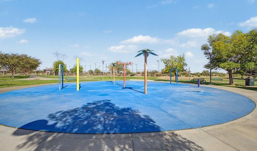 30354 W CATALINA Dr, Buckeye, AZ 85396 - 4 Beds, 2 Bath