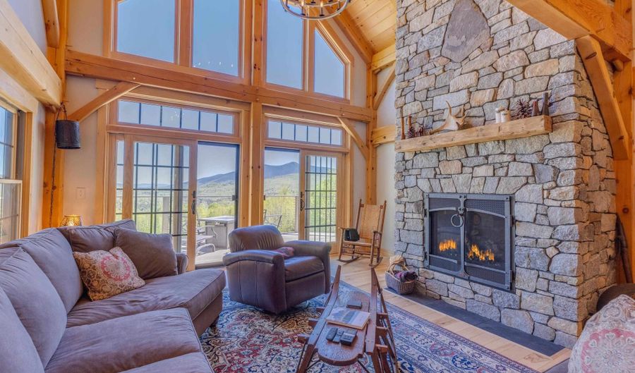 365 Tunnel Stream Rd, Benton, NH 03785 - 5 Beds, 5 Bath