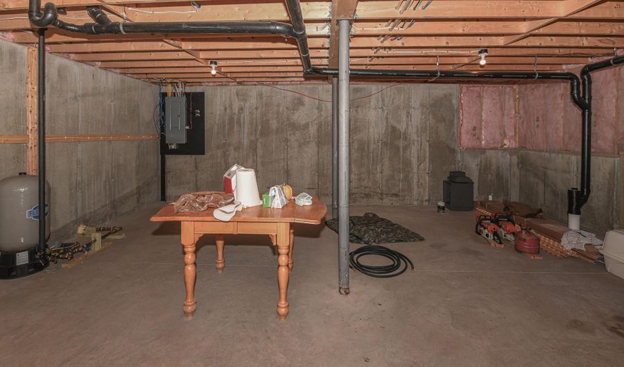 173 Kimball Corner Rd, Sebago, ME 04029 - 2 Beds, 2 Bath