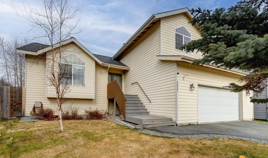 5605 Yukon Charlie Loop, Anchorage, AK 99502 - 3 Beds, 3 Bath