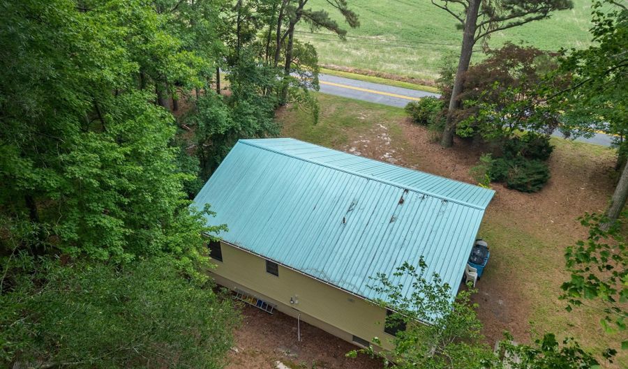 10411 GRIFFIN Rd, Berlin, MD 21811 - 3 Beds, 2 Bath