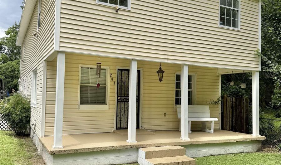 201 McGlasker St, Atmore, AL 36502 - 3 Beds, 2 Bath