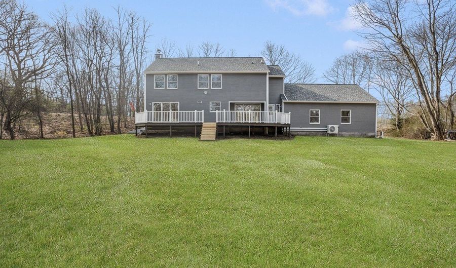 295 Frenchtown, East Greenwich, RI 02818 - 4 Beds, 3 Bath