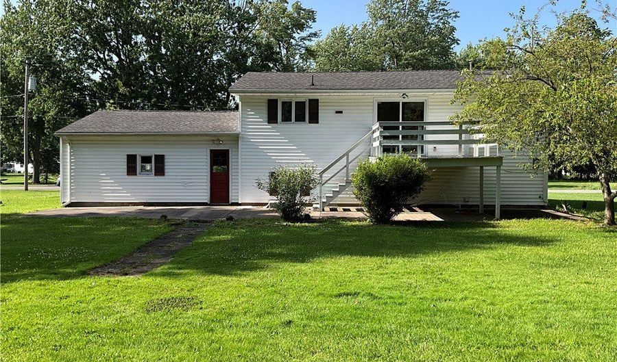 300 Linwood Ave, Albion, NY 14411 - 3 Beds, 2 Bath