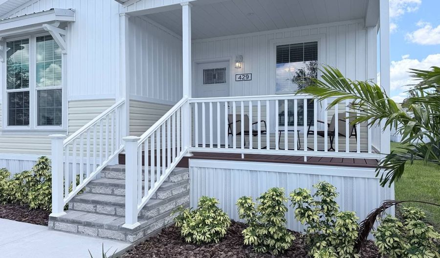 429 Hooked Dr, Avon Park, FL 33825 - 2 Beds, 2 Bath