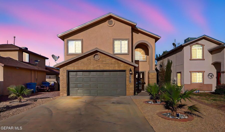 10325 Valle Suave Dr, Socorro, TX 79927 - 4 Beds, 3 Bath
