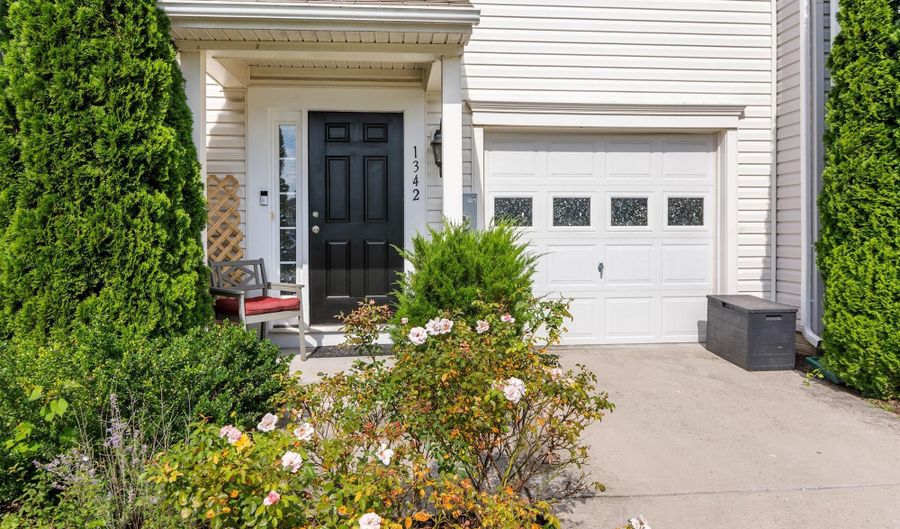 1342 MILLAR Rd, Aberdeen, MD 21001 - 3 Beds, 4 Bath