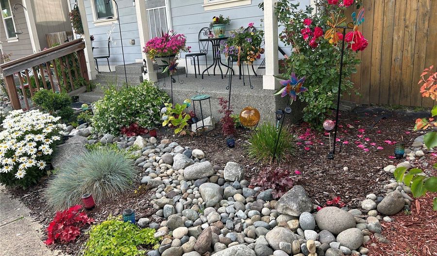 4532 Abalone St, Bremerton, WA 98310 - 4 Beds, 3 Bath