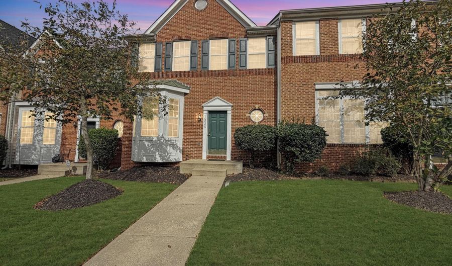 10020 JUNIPER Dr, Bowie, MD 20721 - 3 Beds, 3 Bath