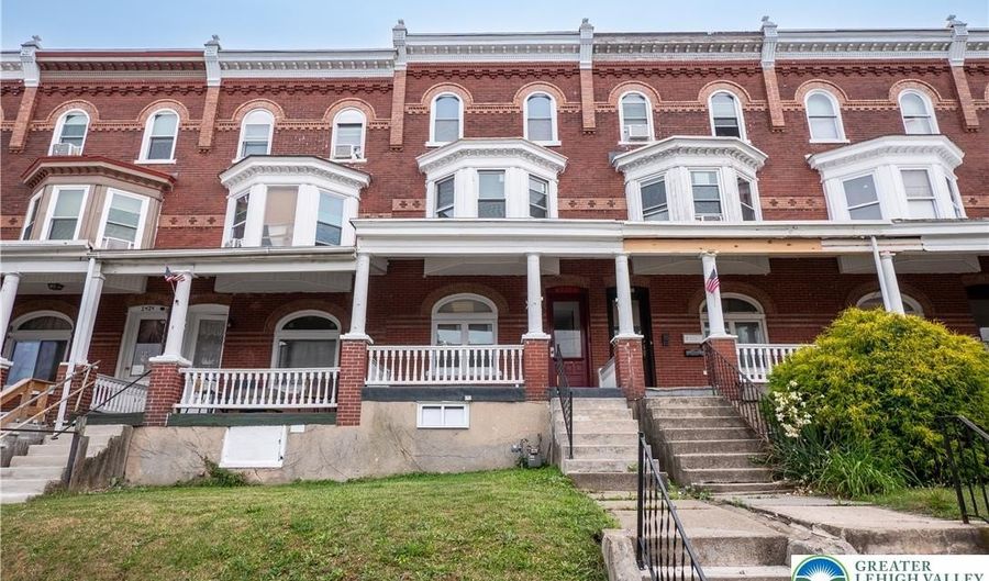 1418 W Chew St, Allentown, PA 18102 - 5 Beds, 3 Bath