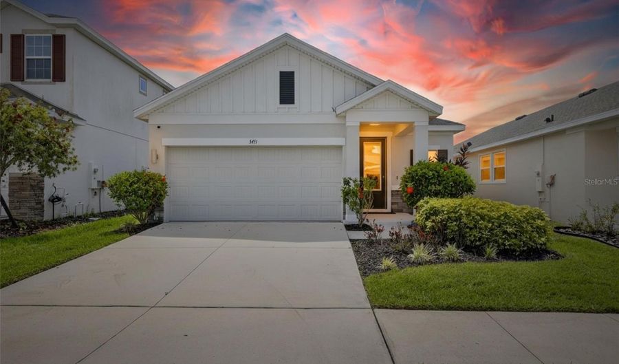5451 DEL CORONADO Dr, Apollo Beach, FL 33572 - 3 Beds, 2 Bath