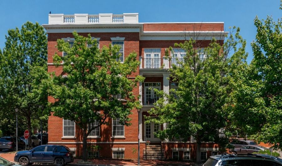 1023 N ROYAL St 316, Alexandria, VA 22314 - 1 Beds, 1 Bath