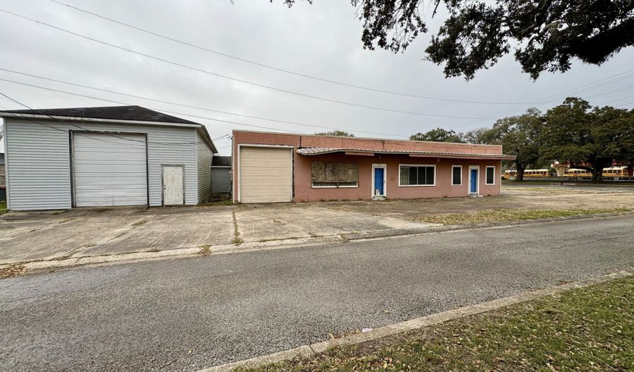 217 Donald Frederick Blvd, Abbeville, LA 70510 - 0 Beds, 0 Bath