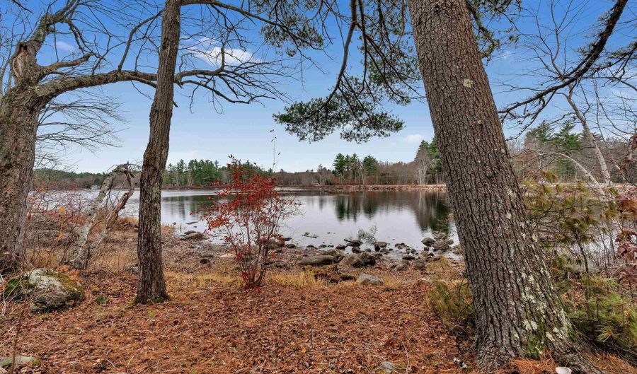 14 Big Rock Ln, Barrington, NH 03825 - 1 Beds, 2 Bath