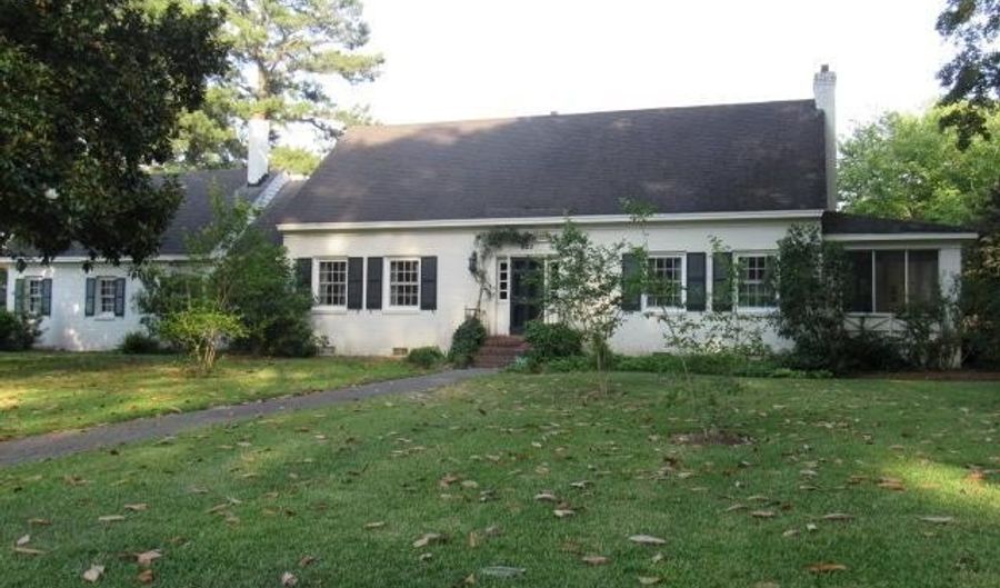 502 N COLONY, Ahoskie, NC 27910 - 4 Beds, 2 Bath