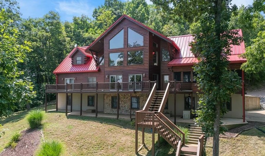 95 Birch Bark Ln, Big Sandy, TN 38221 - 5 Beds, 4 Bath