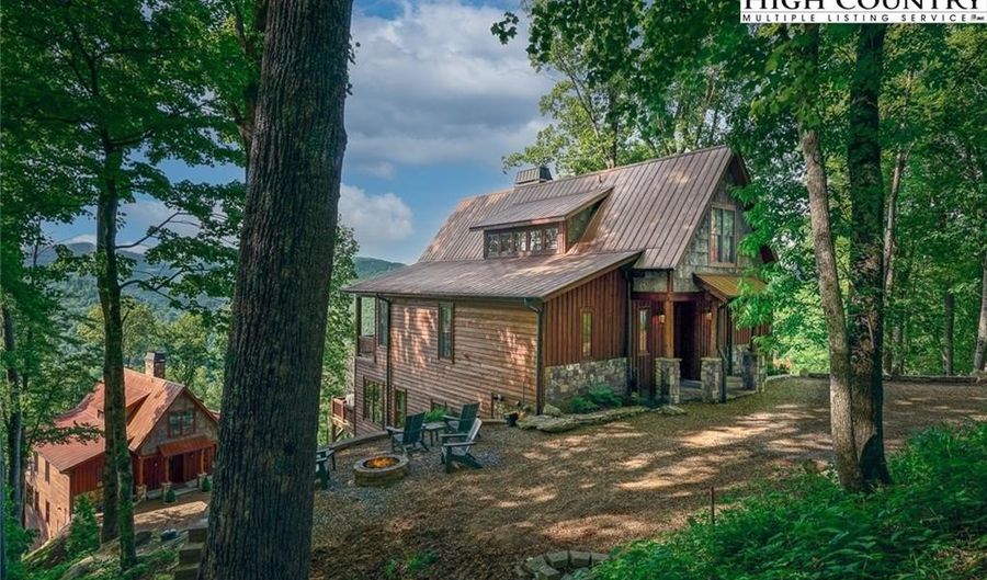 95 Autumn Blaze Ct, Banner Elk, NC 28604 - 4 Beds, 5 Bath